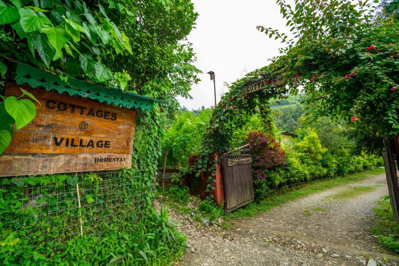 Cottages @ Village Bhīm Tāl Exteriör bild